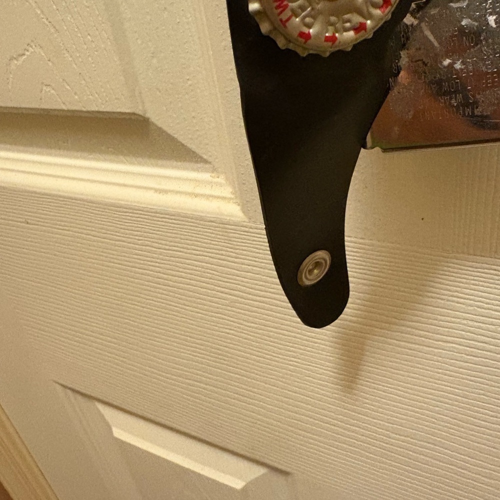 Vintage Black Rubber Seatbelt Belt with Bottle Cap Accents (missing female end) - Picture 6 of 10